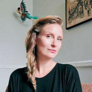 Meet your Posher, Caitlin